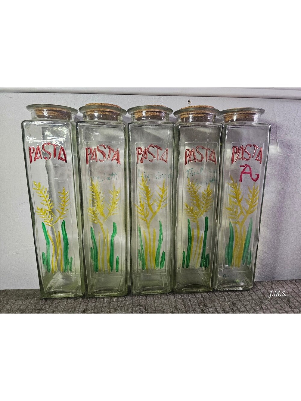 Set of 5 glass pasta canisters